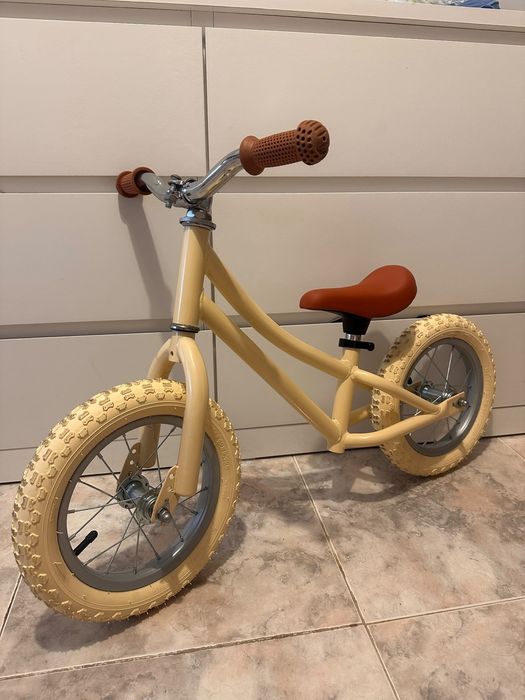 Bicicleta Equilibrio NOVA Banwood 3-6Anos