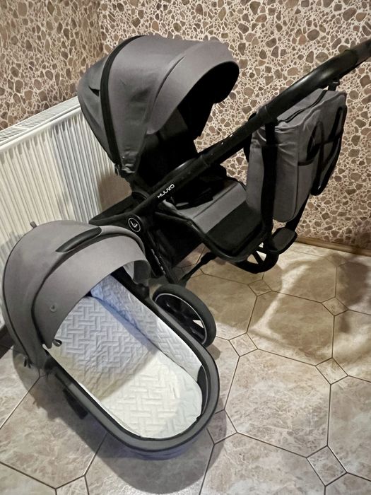 Wozek spacerowy i gondola Muuvo Quick 3.0 Iron Graphite