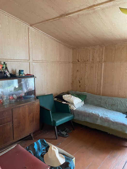 Продам дачу Кировское 46 кв.12сот.земли.Сосновый лес,река Орель.