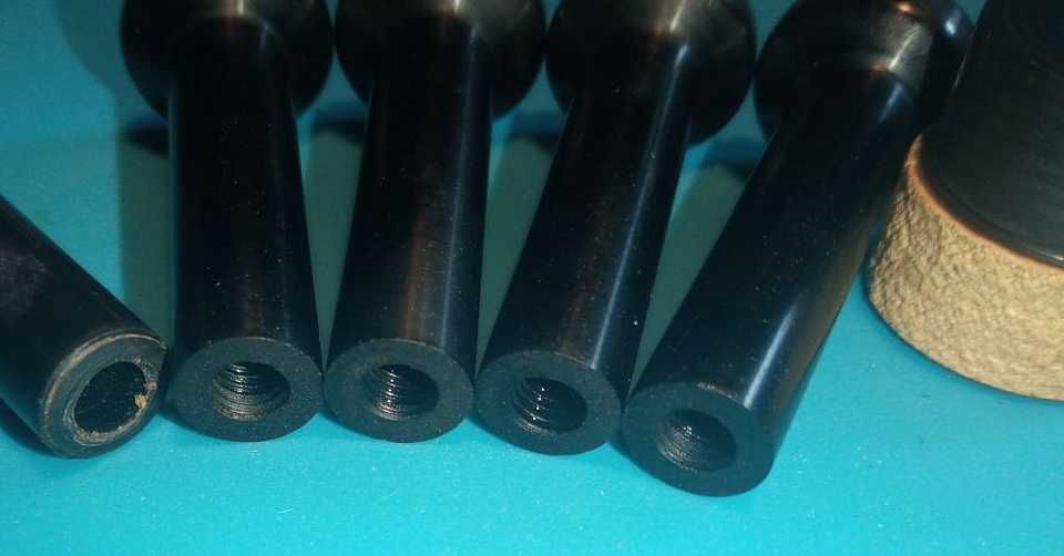 Солдатики замков ВАЗ 2101-07, 2123,2121 НИВА новые. Эбонит