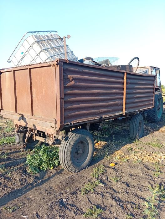 Прицеп 2птс4 продам