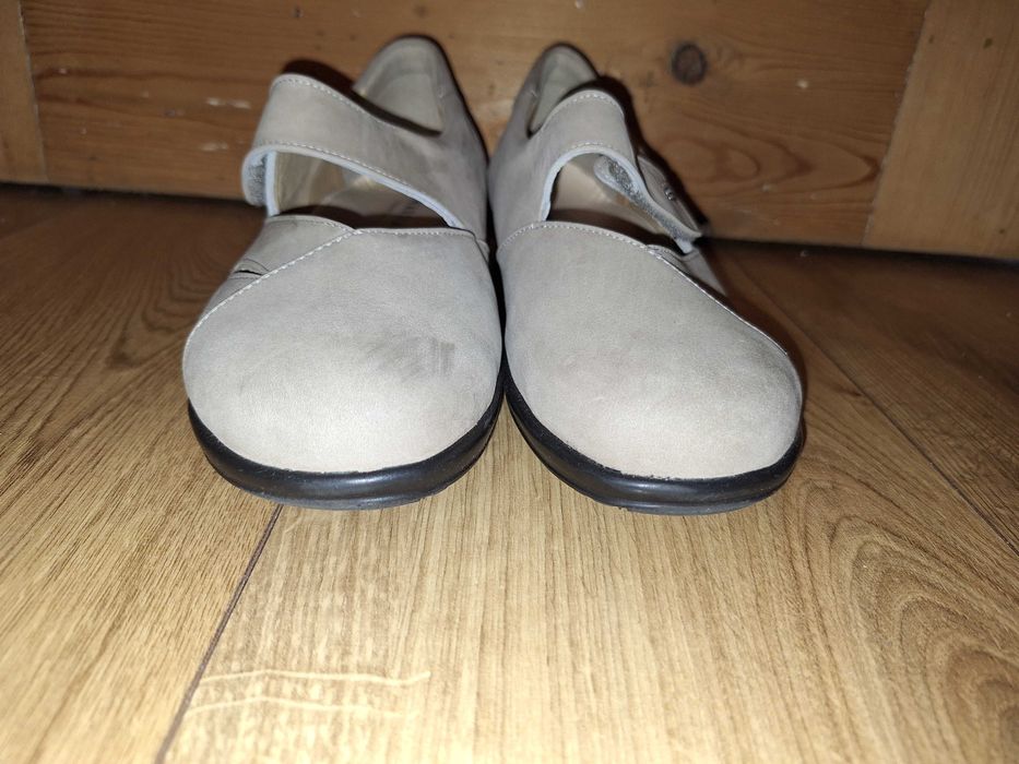 Półbuty czółenka pantofle roz 38