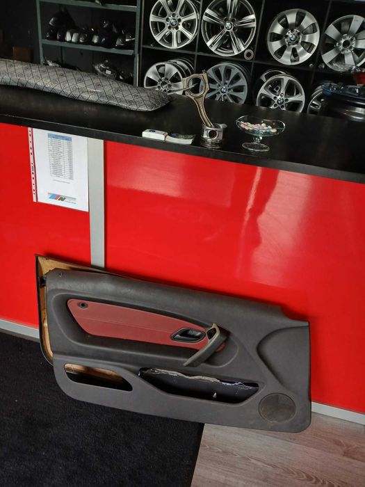 Bancos traseiros e quartelas bmw e46 compact pack m original vermelho
