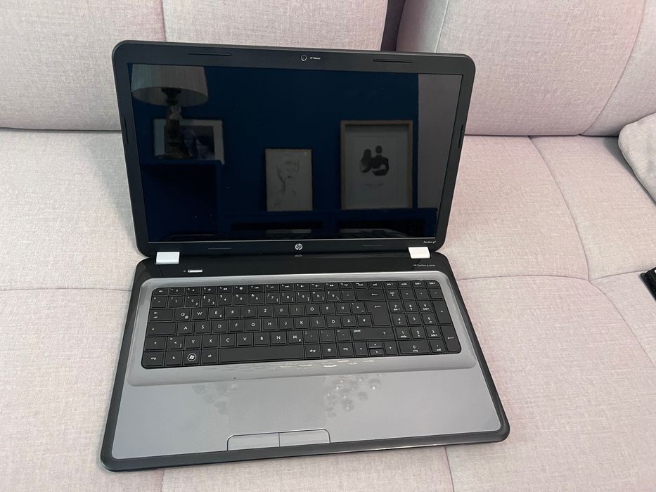 Laptop HP Pavilion g7 - 17”