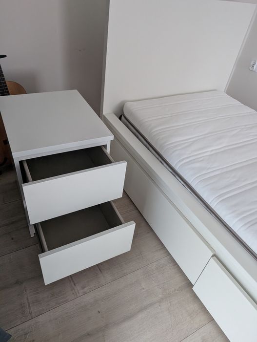 Łóżko IKEA Malm  90/200