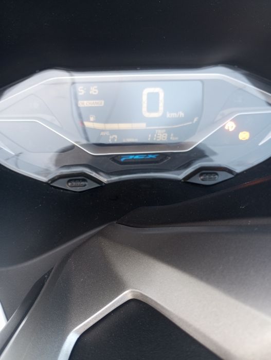 Vendo Honda PCX 2025