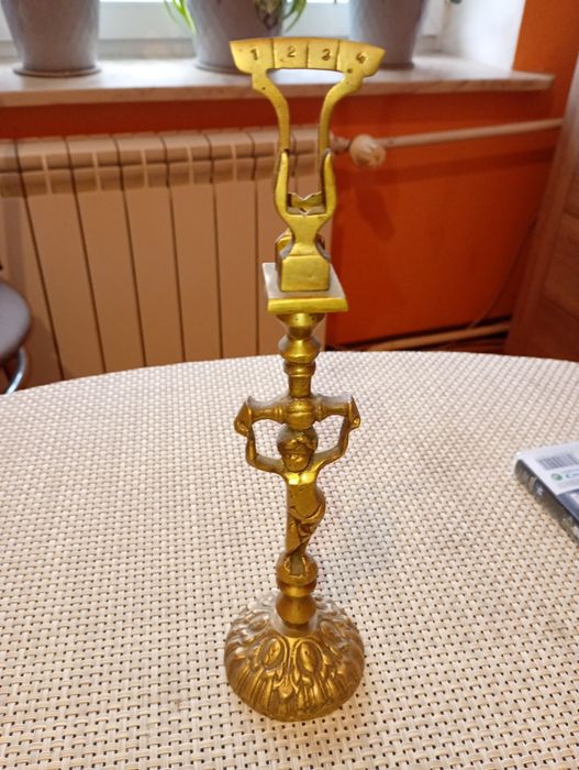 Antyczna figurka z mosiądzu