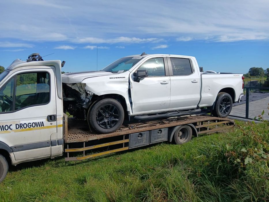 POMOC DROGOWA 24/7 transport samochodów i maszyn do 15T LAWETA
