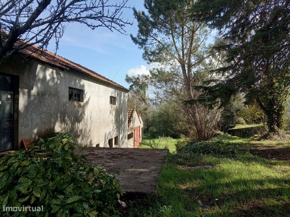 Terreno para exploração agrícola em Lanheses