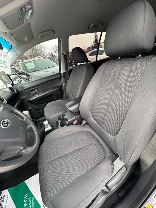 Продам Kia Carens 2006 рік можлива розстрочка,кредит,обмін!