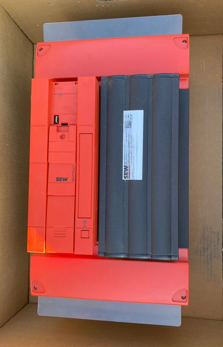 Falownik SEW MC07B0370-503-4-00