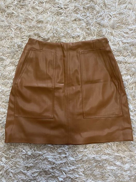 Спідниця з еко-шкіри 38 розміру