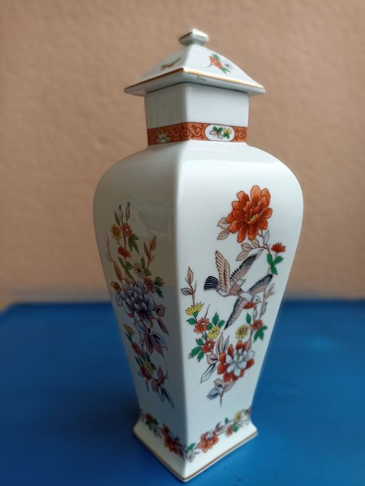 Talha Vista Alegre Bristol com tampa decoração Magnólia