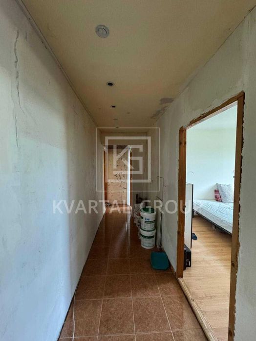 Квартира 3к, 67 м², Булаховського, мінімальне оформлення