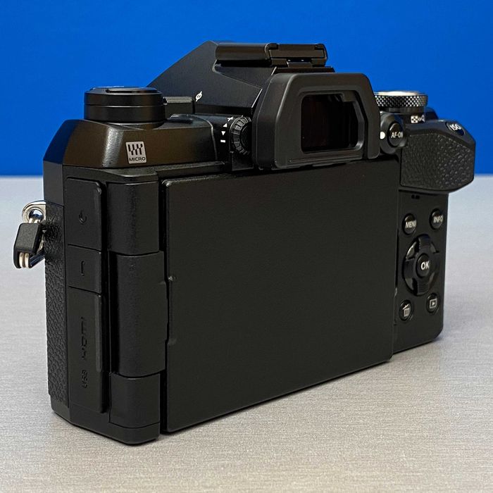 OM System OM-5 Mark II (Corpo) - 20.4MP | 3 ANOS DE GARANTIA