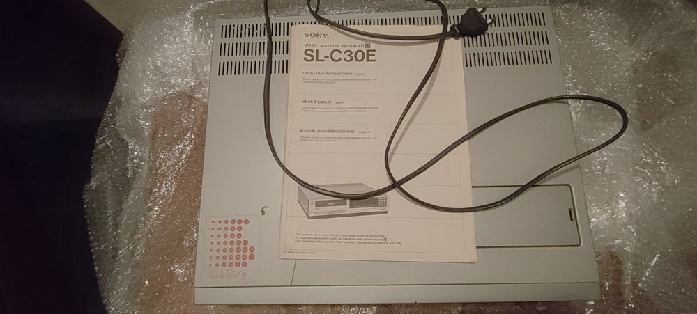 Leitor/gravado de video Sony Betamax SL-C30E