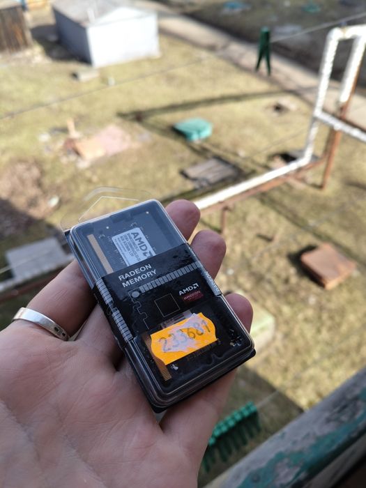 Оперативная память 8GB DDR4 3200MHz SO-DIMM AMD Radeon для ноутбука