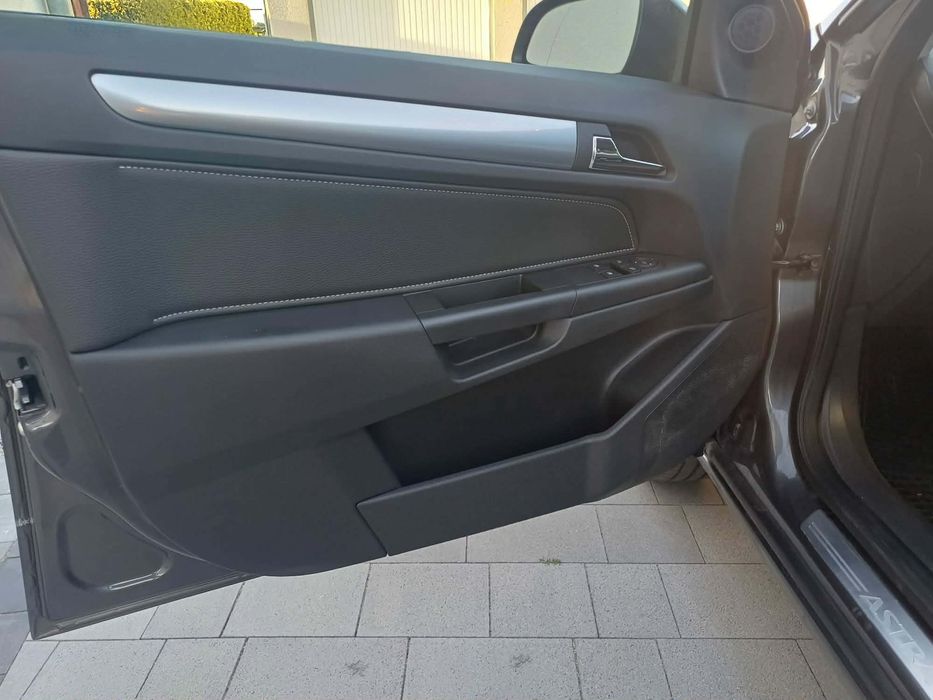 Opel Astra H 2009