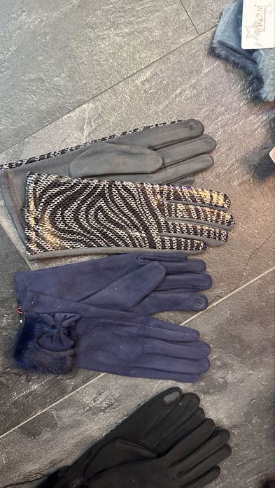 Перчатки женские