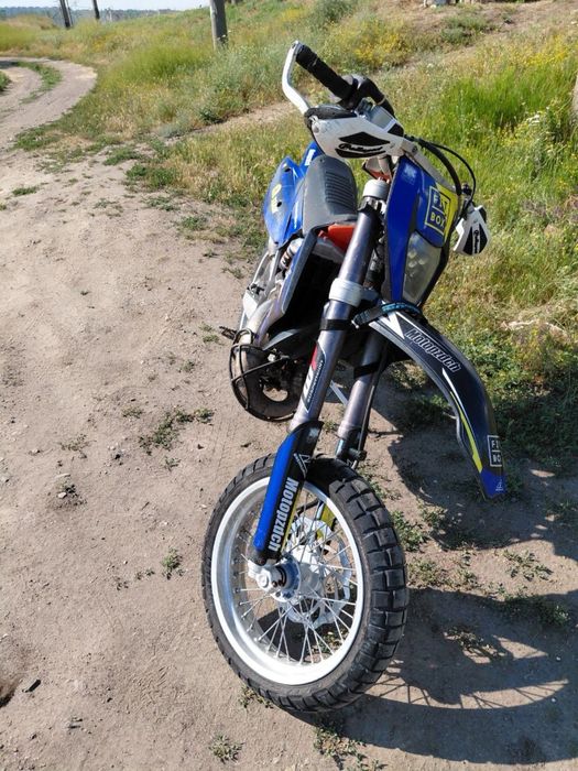 Кроссовый мотоцикл. Кросс.Продам мотоцикл ктм sx125 2t