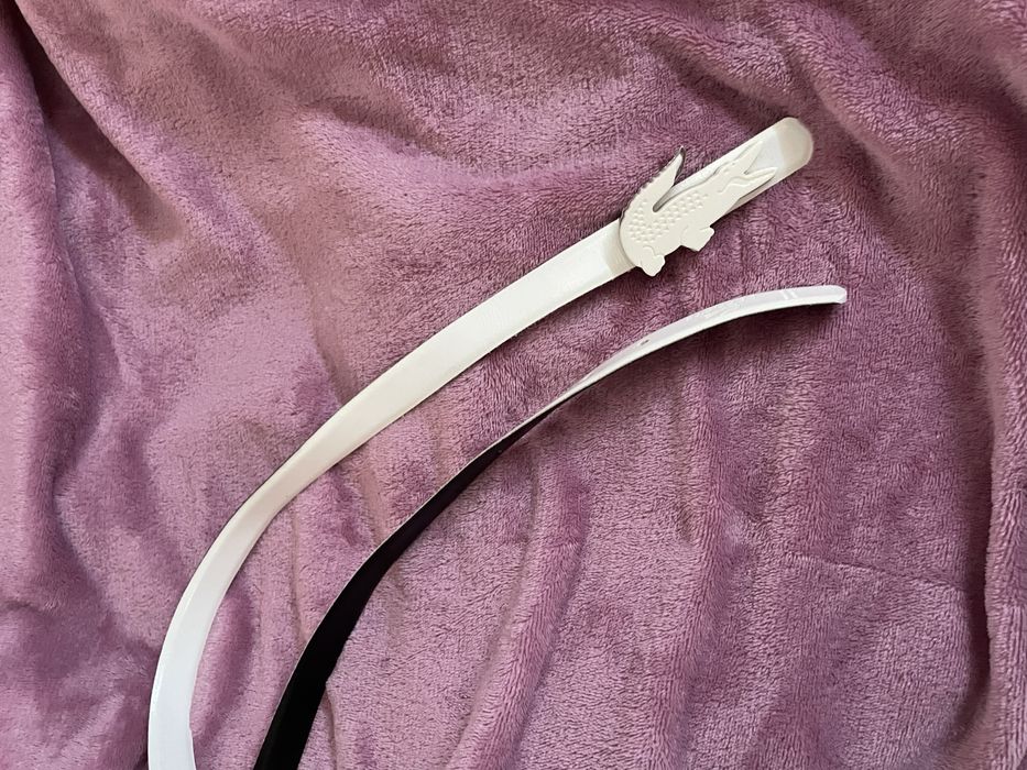 Pasek Lacoste skóra naturalna biały regulowany