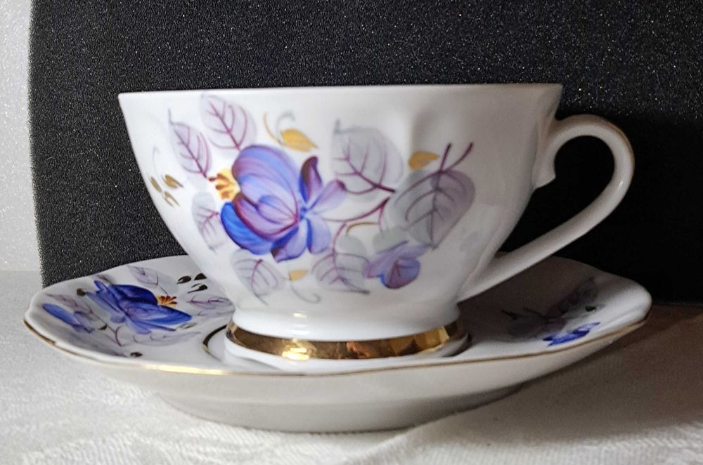 сервиз. чайные пары.  чашки  КРЕМГЕС