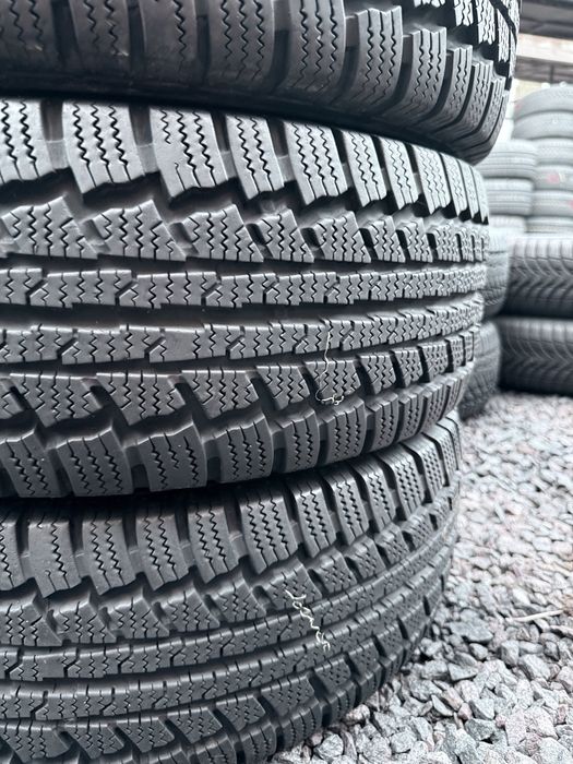 215 65 16 Continental VancoWinter 90% 2024 Шини Зима