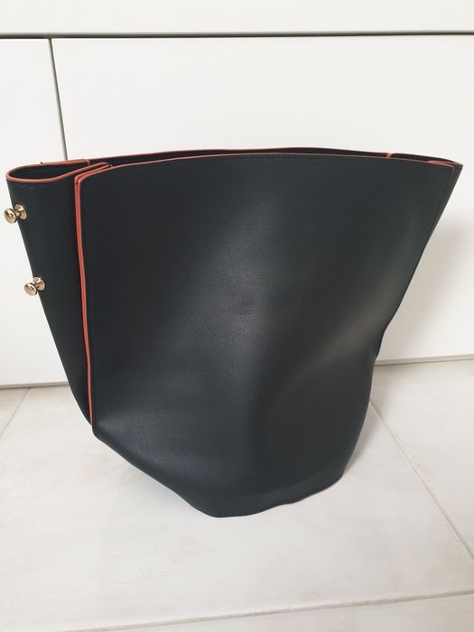 Mala Bucket NOVA