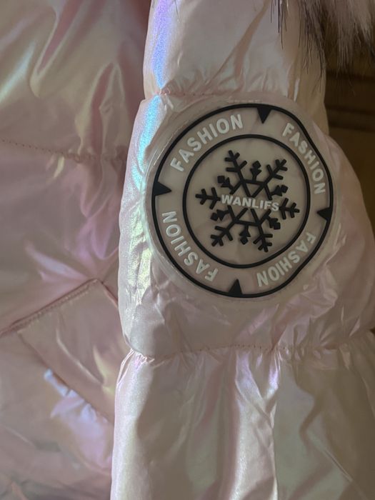 Зимова курточка для дівчинки