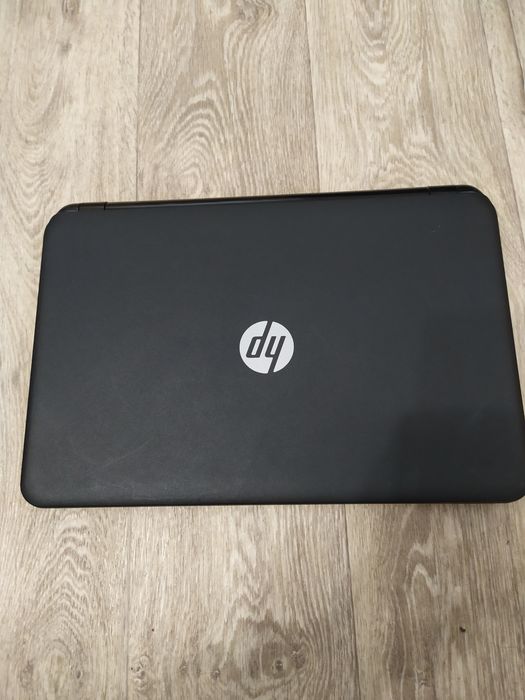 Ноутбук HP для не складних задач