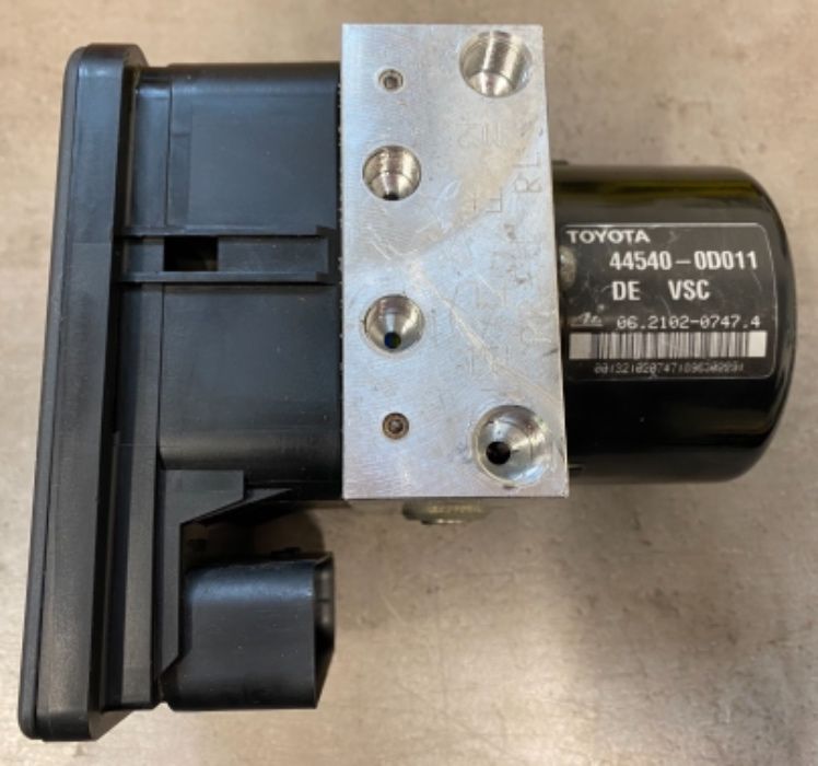 Naprawa pompa ABS VSC TOYOTA Yaris 44540-0D011 i inne