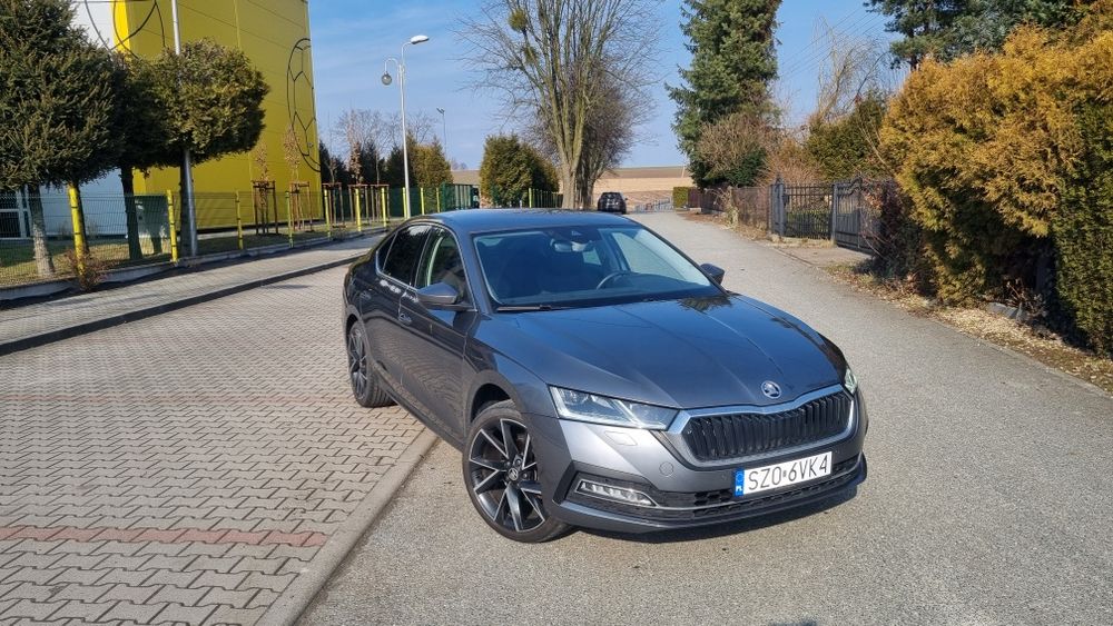 Skoda Octavia IV E-Tec 1.5 Hybryda Matrix Full