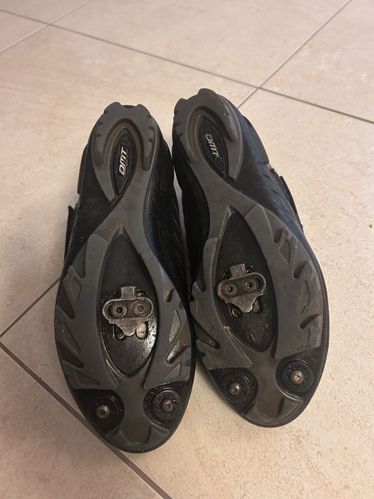 Sapatos btt DMT  dm6 N 43/44