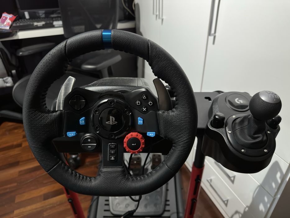 Logitech G29 + Shifter + Next Level Racing Wheel Stand Lite 2.0