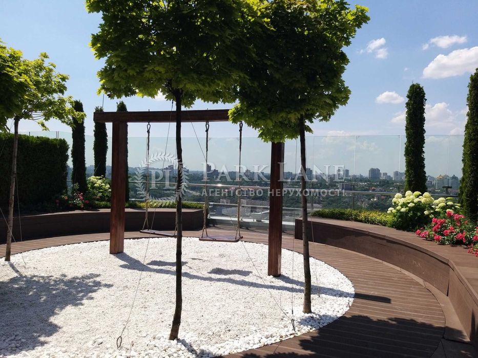 Продаж 4к кв ЖК Royal Tower Роял Тауер Олімпійський Палац Спорту Без%