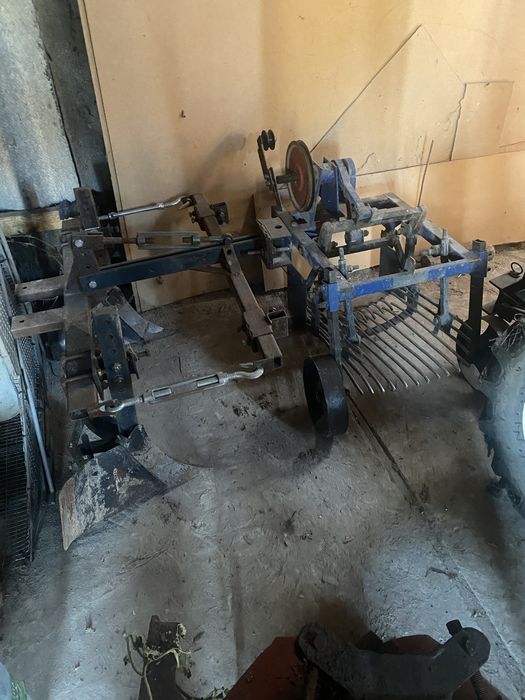 Тракторець з усім навісним