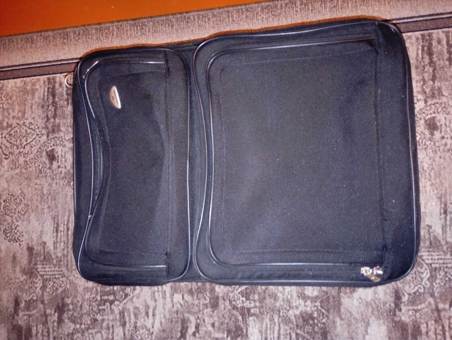 Велика фірмова валіза Samsonite, колір чорний 70-35-25