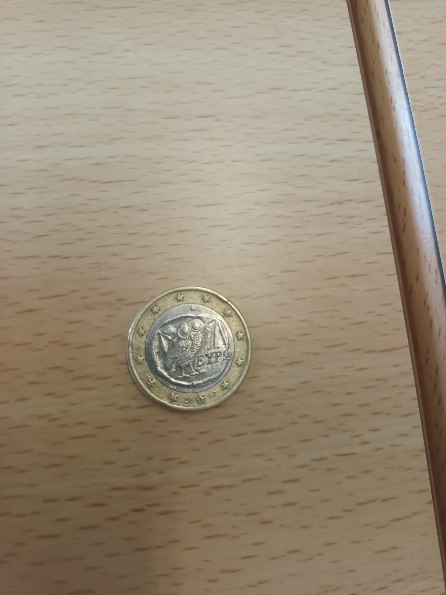 Moeda de 1 euro eypq Grécia 2002 Lumiar • OLX Portugal
