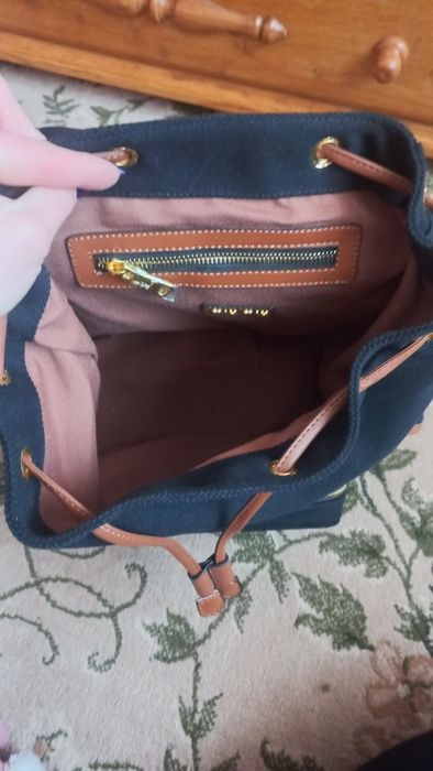 Знижка один день!Стильний рюкзак Miu miu