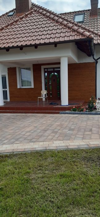 ELEWACJE Dachy, docieplenia podbitki