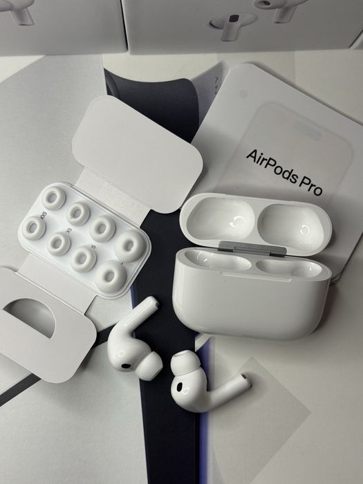 Apple Airpods Pro 3 - бездротові навушники з активним шумопоглинанням