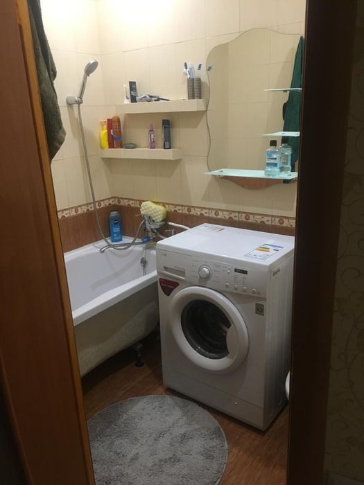 Квартира 2 к, 3 пов, район Кристал