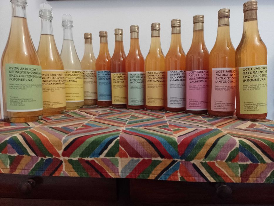 Sprzedam ocet jabłkowy zrobiony z ekologicznych starych odmian jabłek