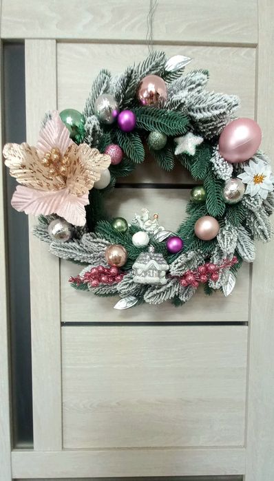 Різдвяний вінок. Новорічний вінок. Вінок на двері.