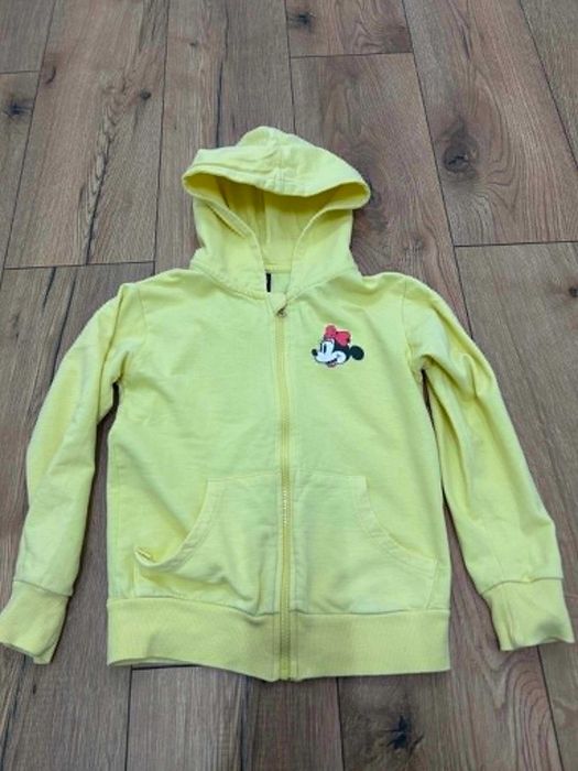 Cienka dresowa bluza 122cm