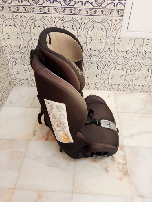 Cadeirinha de bebé