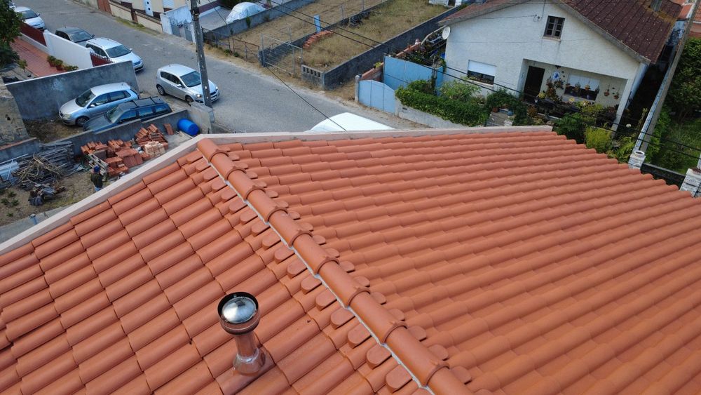 Limpeza e impermeabilização de telhados