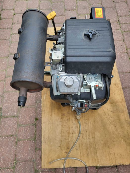 Dwucylindrowy silnik widlasty marki Subaru