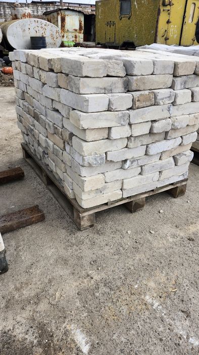 Продам кирпич силикатный,одинарный 6гр шт