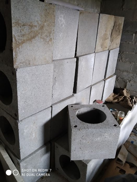 Schiedel Rondo Plus Pustak Kominowy Keramzytowy na Przewody Ceramiczne